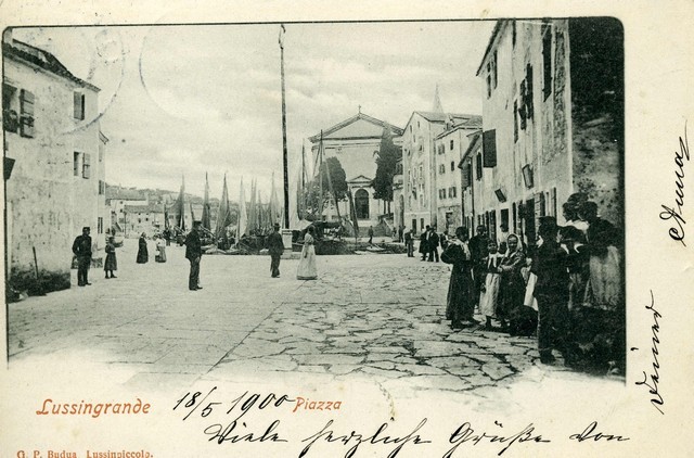 lussingrande piazza 1900.jpg